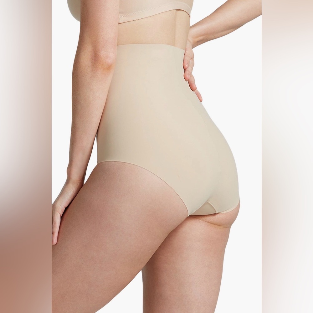 2 Commando Classic Control Briefs - image 2